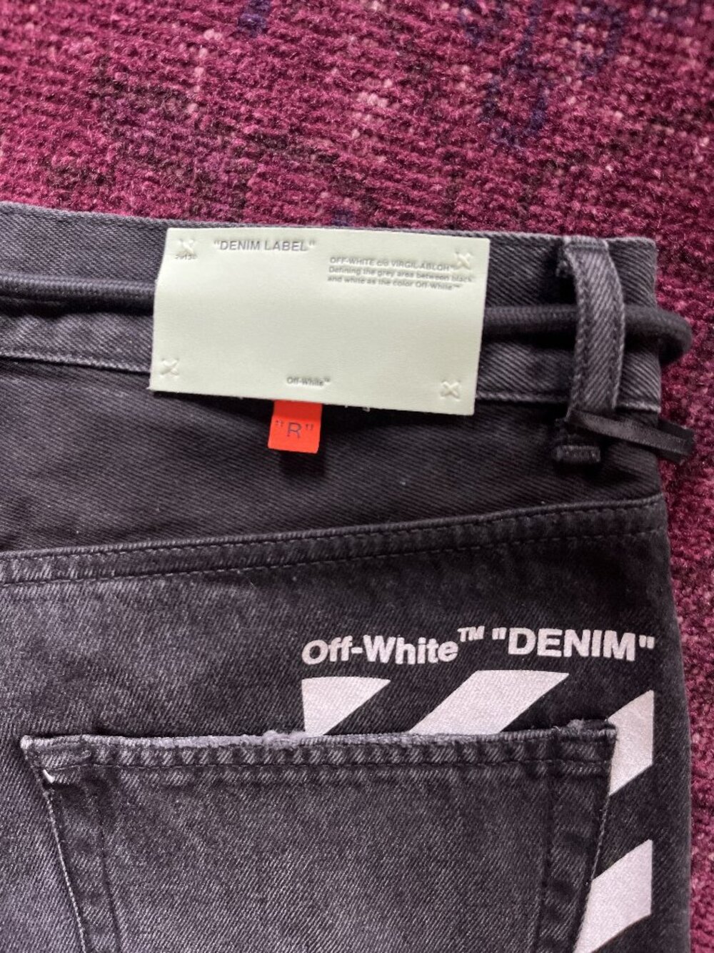 NWT OFF-WHITE Denim Shorts - Black 33
